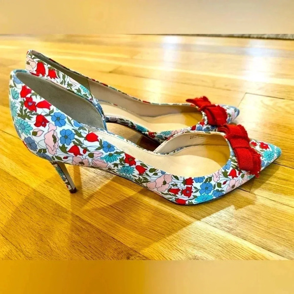 J. Crew Colette Bow Pumps in Liberty Poppy & Daisy - Picture 1 of 10